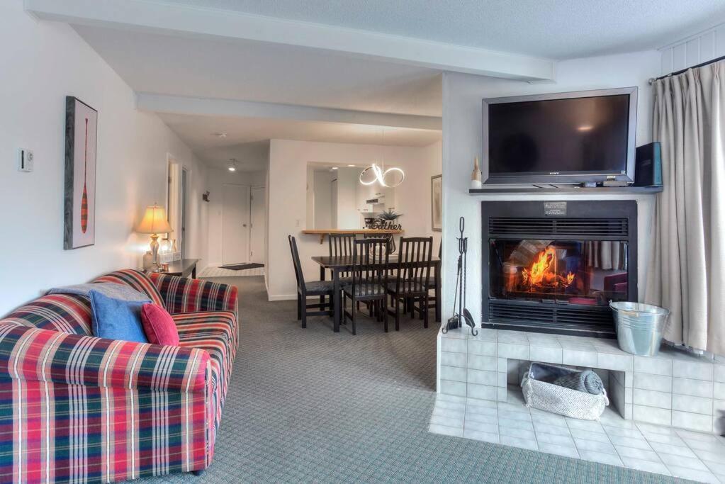 Tremblant Mountain Resort Condo! 몽트랑블랑 외부 사진